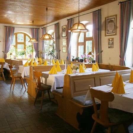 Pension-Metzgerei Hofer Inning am Holz Buitenkant foto