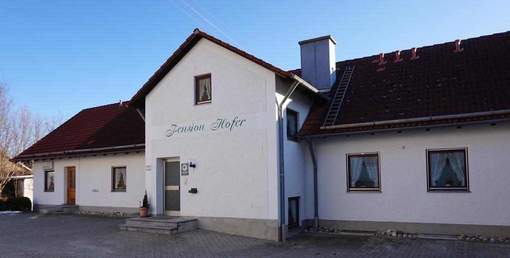 Pension-Metzgerei Hofer Inning am Holz Buitenkant foto
