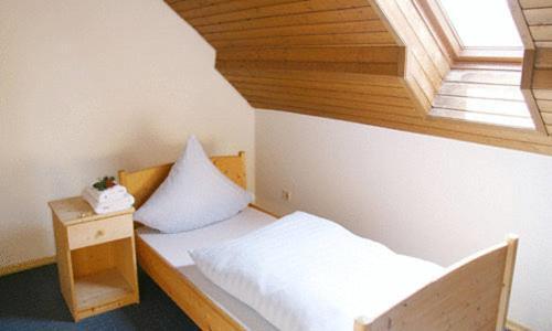 Pension-Metzgerei Hofer Inning am Holz Buitenkant foto